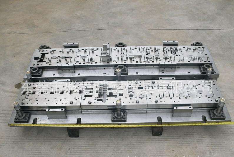 中國(guó)五金沖壓汽車模具與國(guó)外的差距